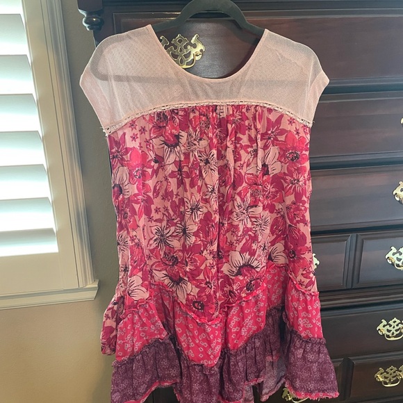 Free People Pink and Purple Floral Blouse tunic dress medium - Picture 6 of 6